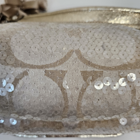 EUC Vintage Y2K Coach Poppy Sequin Bag Purse #14541 - Beige/Champagne - Picture 13 of 14